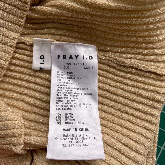 Like new Japanese brand Fray ID sweater - Picture 5 of 6
